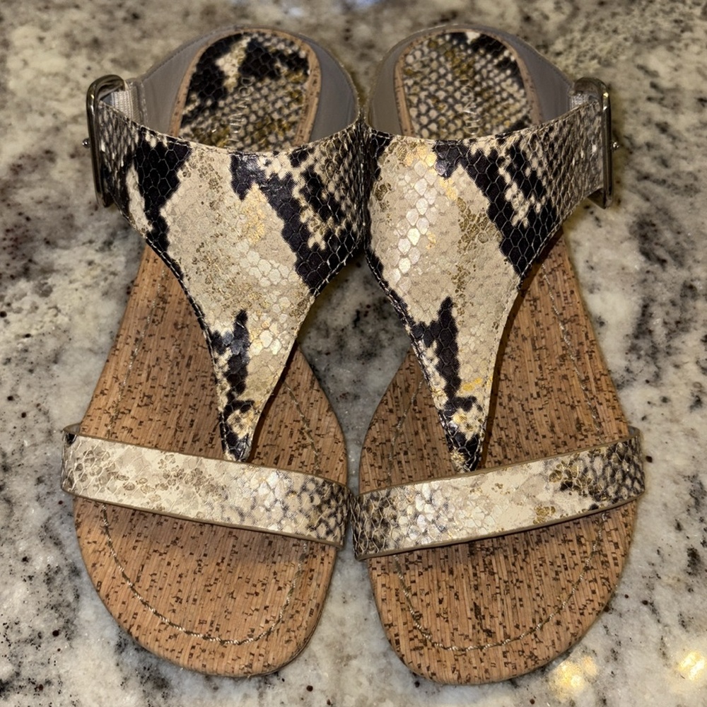 Donald J Pliner Ofelia Wedge Snake Print Sandal Size 7